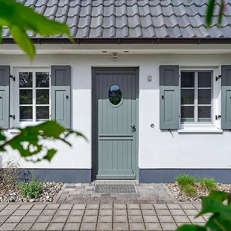 Neue Reihe _strandhaus_