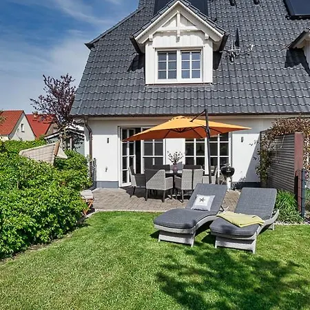 Neue Reihe _strandhaus_
